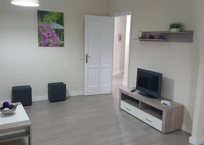 Eduardo Lucena 5, Medina Azahara