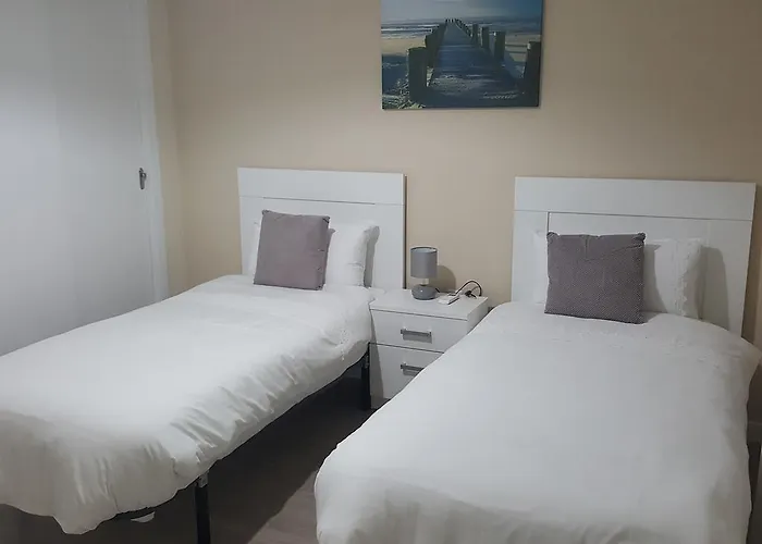 Eduardo Lucena 5, Medina Azahara Apartment